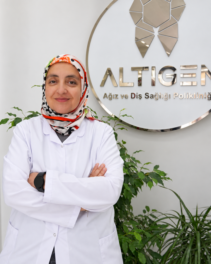 Dt. Ayşe Nimet Güllüoğlu